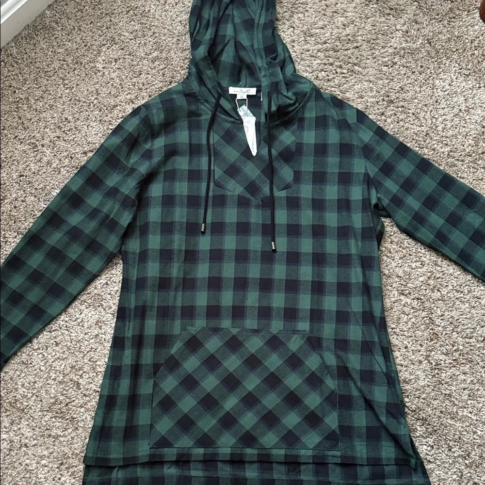 Simply Noelle Green and Black Plaid Hoodie - Picture 1 of 3